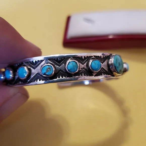 925 Turquoise Cuff Bracelet - Picture 8 of 13